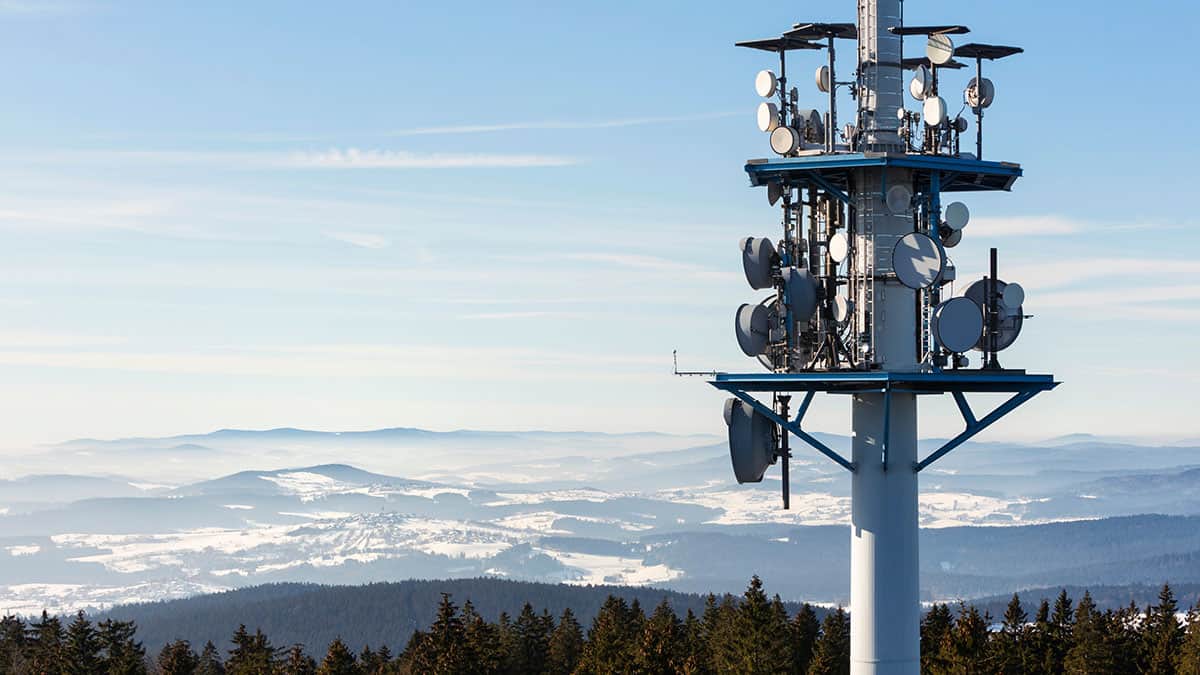 cell-tower-outdoors (1)